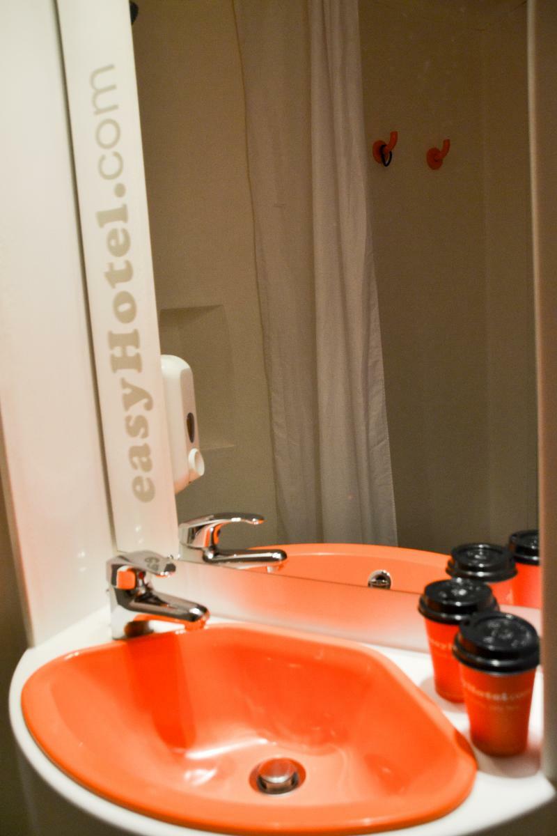 Hotel Easyhotel